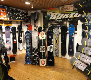 Snowboards, snowboardschoenen en accessoires